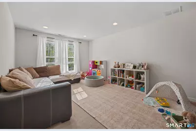 323 Sterling Drive #323, Newington, CT 06111 - Photo 26