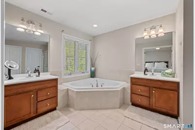 323 Sterling Drive #323, Newington, CT 06111 - Photo 22