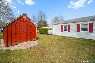 2 Lee Ln, Windsor Locks, CT 06096 - Photo 16