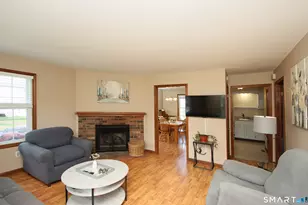 164 Austin Ryer Ln, Branford, CT 06405 - Photo 6