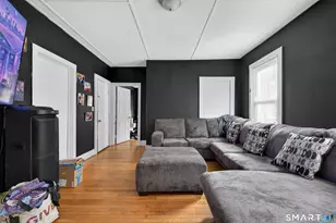 67 Peck St, Norwich, CT 06360 - Photo 4