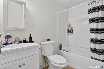 67 Peck Street, Norwich, CT 06360 - Photo 10
