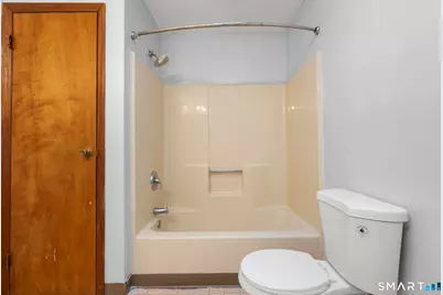 805 Woodin Street, Hamden, CT 06514 - Photo 20