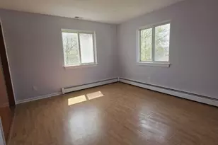 124 Geddes Terrace, Waterbury, CT 06708 - Photo 10