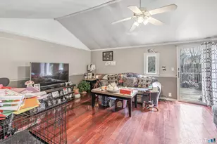 12 Hawthorne Dr, Norwalk, CT 06851 - Photo 18