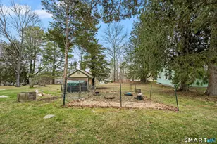26 Field St, Stonington, CT 06379 - Photo 20