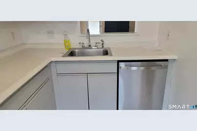 1423 Quinnipiac Avenue #812, New Haven, CT 06513 - Photo 6