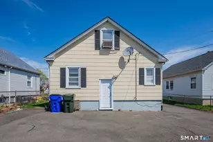 17 Layton St, West Hartford, CT 06110 - Photo 30