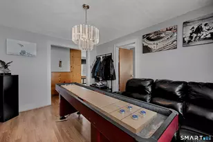 17 Layton St, West Hartford, CT 06110 - Photo 14