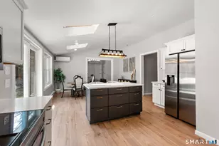 8 Spruce St, Old Lyme, CT 06371 - Photo 6