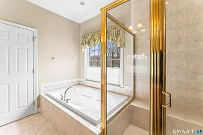 18 Spring Ridge Court #18, Danbury, CT 06811 - Photo 22