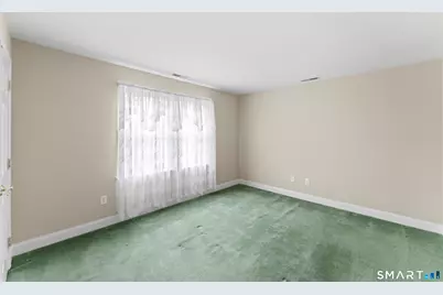 18 Spring Ridge Court #18, Danbury, CT 06811 - Photo 32