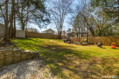 30 Lyndale Street, Manchester, CT 06040 - Photo 30