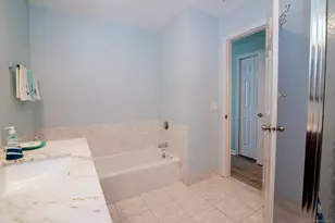 1 Mansfield Grove Rd, East Haven, CT 06512 - Photo 16