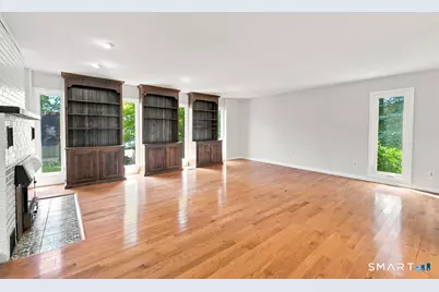 176 Stonehouse Road, Trumbull, CT 06611 - Photo 4