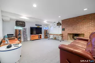 163 W Hill Rd, Stamford, CT 06902 - Photo 36