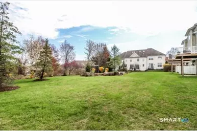 61 Woodcrest Lane #61, Danbury, CT 06810 - Photo 24