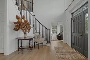 48 N Meadows Ln, Stamford, CT 06903 - Photo 2