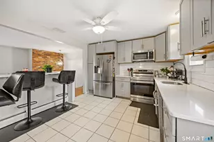 62 White Birch Dr, Waterbury, CT 06708 - Photo 8