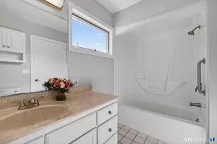 14 2nd Ave, Waterford, CT 06385 - Photo 8