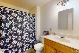 64 Osten Blvd, Hartford, CT 06106 - Photo 26