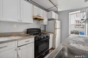 259 Yantic St, Norwich, CT 06360 - Photo 18