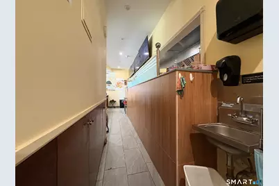 199 Boston Post Road, Orange, CT 06477 - Photo 16