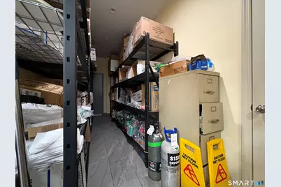 199 Boston Post Road, Orange, CT 06477 - Photo 14