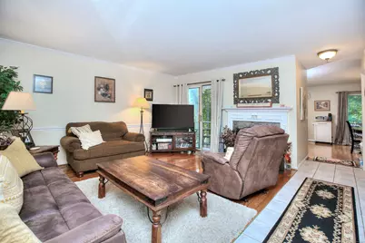 100 Wolfpit Avenue #17, Norwalk, CT 06851 - Photo 6