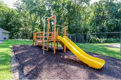 8 Rose Lane #10-1, Danbury, CT 06811 - Photo 18