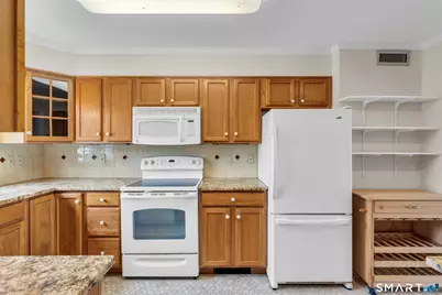 100 Dudley Avenue #H42, Old Saybrook, CT 06475 - Photo 8