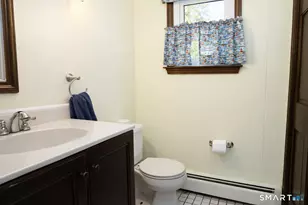 52 Great Ring Rd, Newtown, CT 06482 - Photo 16