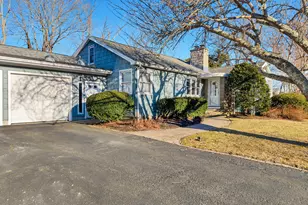 71 Beach Ave, Madison, CT 06443 - Photo 6