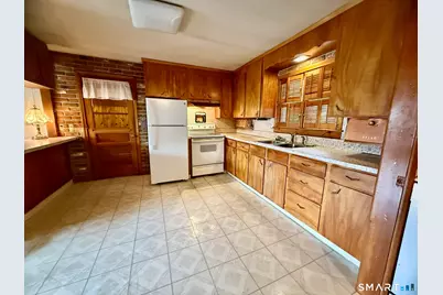403 Woodtick Road, Waterbury, CT 06705 - Photo 6