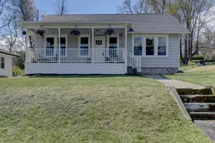 19 Hickory St, Plymouth, CT 06786 - Photo 2