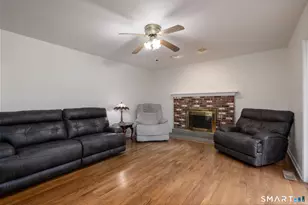 90 Fenn Rd, Middlebury, CT 06762 - Photo 6