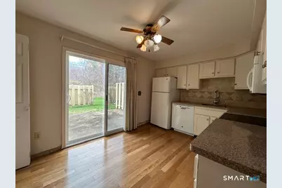 92 Founders Village #92, Clinton, CT 06413 - Photo 14