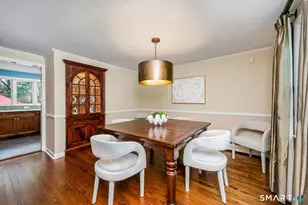 132 Hoyt St, Darien, CT 06820 - Photo 12