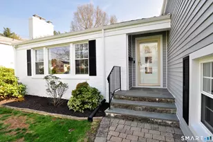 21 Proctor Dr, West Hartford, CT 06117 - Photo 2