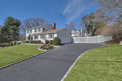 4 Ivanhoe Lane, Westport, CT 06880 - Photo 4