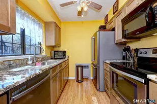 407 Swanson Crescent, Milford, CT 06461 - Photo 10