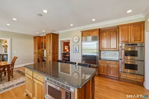 163 Balfour Dr, West Hartford, CT 06117 - Photo 16