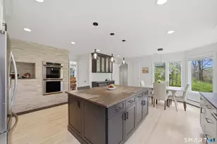 67 Wesgate Dr, Stamford, CT 06902 - Photo 4