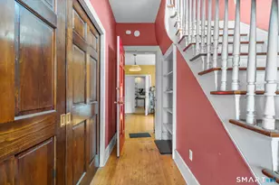 27 Harrison St, New Haven, CT 06515 - Photo 2