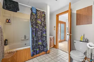 27 Harrison St, New Haven, CT 06515 - Photo 10