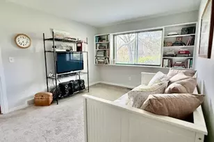 377 Piute Ln, Stratford, CT 06614 - Photo 14