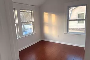 16 Shoreham Rd, New Haven, CT 06512 - Photo 22