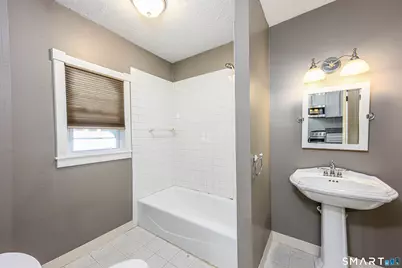 655 Quinnipiac Avenue, New Haven, CT 06513 - Photo 16