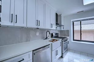 32 Farmington Chase Crescent, Farmington, CT 06032 - Photo 20