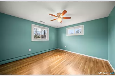 10 Nevins Avenue, Enfield, CT 06082 - Photo 18